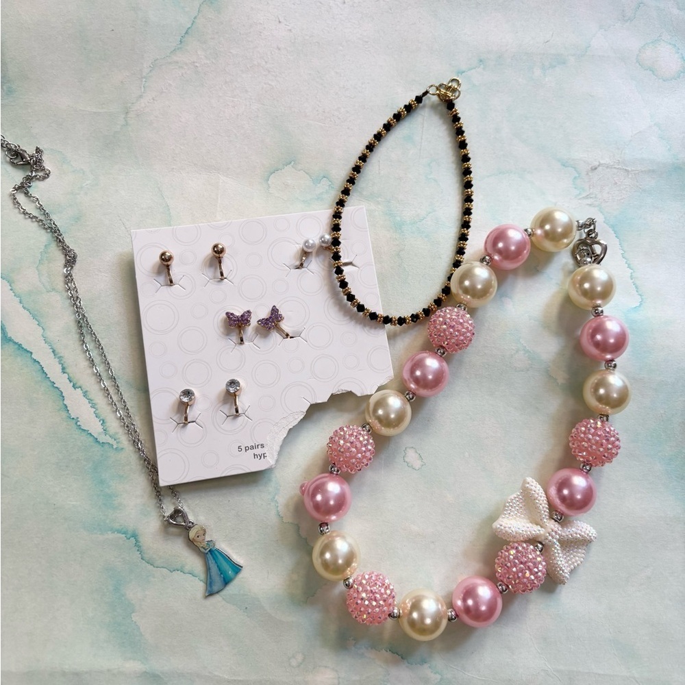 Kids Pearl and Pink Beaded Necklace Earring Set